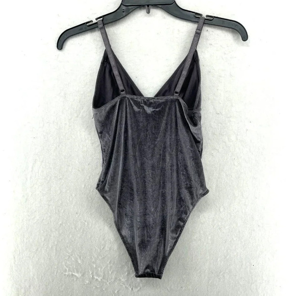 Out From Under UO Bodysuit Women's Sz SP Gray Shayla Velvet Plunging Ribbed - Picture 2 of 11